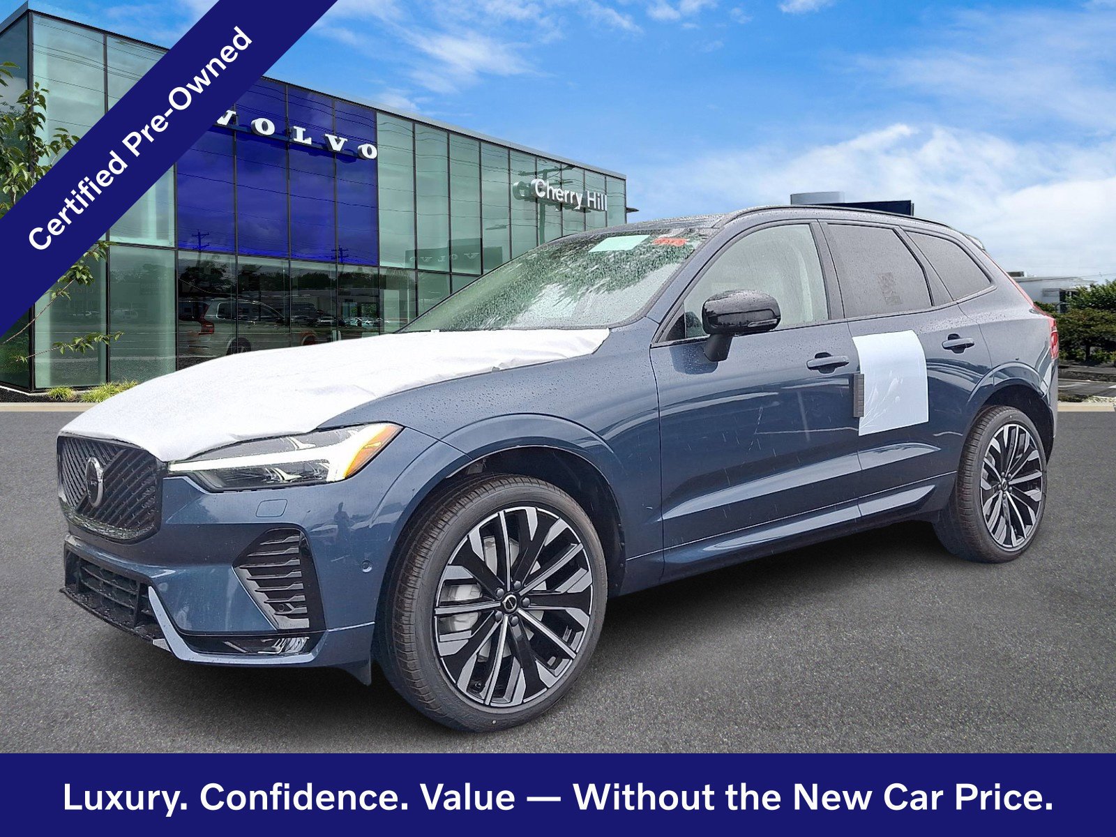 Used 2026 Volvo XC60 B5 Ultra w/ Protection Package Premier AWD/4WD image 2