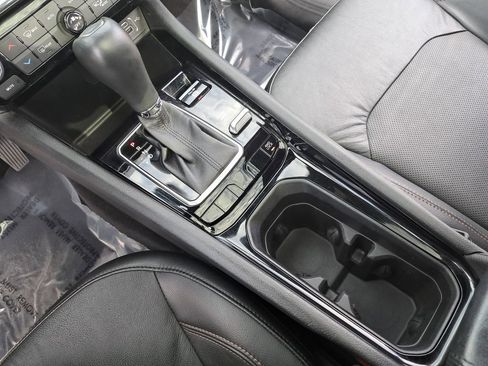 Certified 2023 Jeep Compass Limited w/ Sun and Sound Group image 26