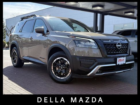 Used 2023 Nissan Pathfinder Rock Creek AWD/4WD image 1
