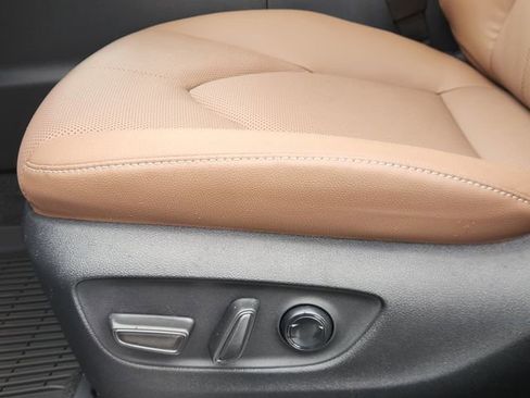 New 2026 Toyota Grand Highlander Platinum AWD/4WD image 22