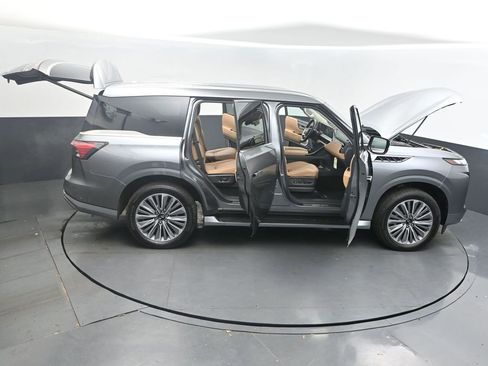 Certified 2025 INFINITI QX80 Sensory image 57