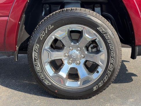 Used 2025 RAM 1500 Big Horn AWD/4WD image 7
