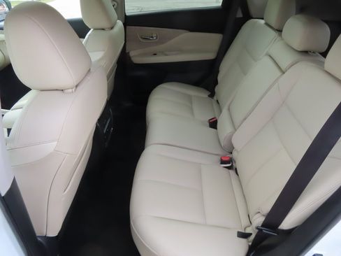 Used 2024 Nissan Murano SL image 31