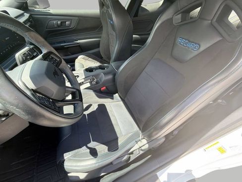 Used 2024 Ford Mustang Dark Horse RWD image 16