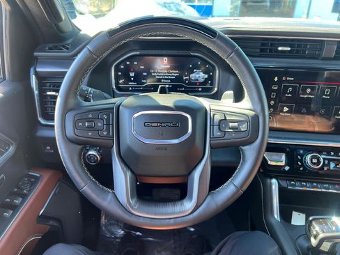 Certified 2025 GMC Sierra 1500 Denali Ultimate image 16