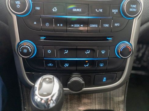 Used 2015 Chevrolet Malibu LT FWD image 20