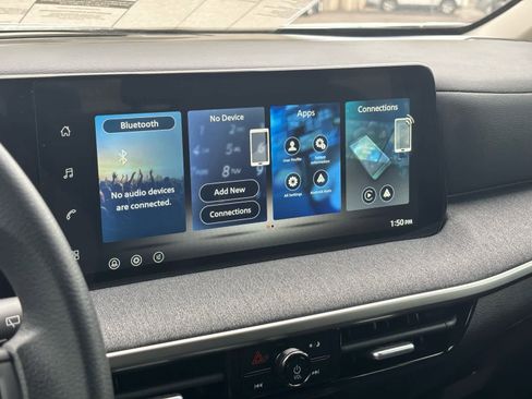 New 2026 Nissan Kicks S image 20