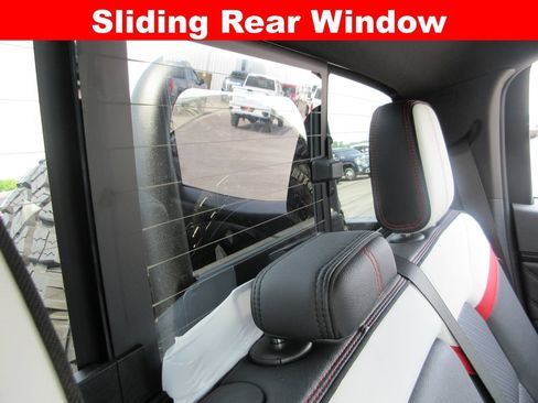 Used 2024 GMC Canyon AT4X w/ AT4X AEV Edition AWD/4WD image 28