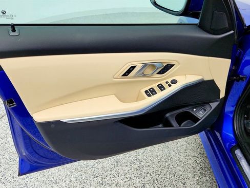 Used 2024 BMW 330e xDrive w/ Premium Package image 11