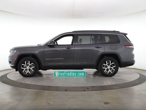 Used 2025 Jeep Grand Cherokee L Limited w/ Trailer Tow Package AWD/4WD image 9