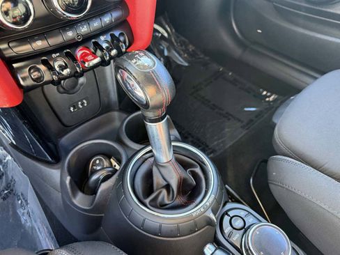 Used 2014 MINI Cooper S image 24