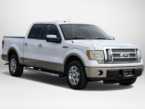 Used 2010 Ford F150 Lariat RWD image 4
