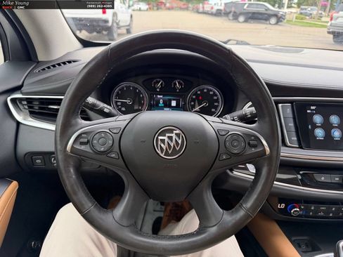 Used 2019 Buick Enclave Premium w/ Experience Buick Package AWD/4WD image 23