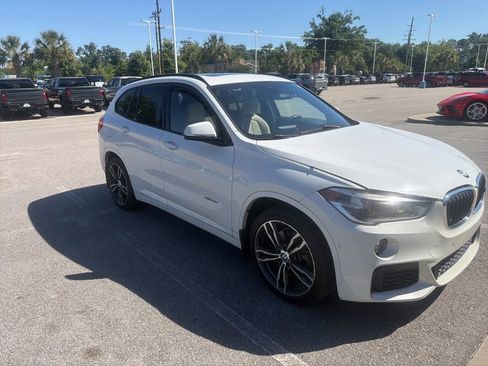 Used 2016 BMW X1 xDrive28i AWD/4WD image 3