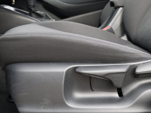 Used 2024 Toyota Corolla LE image 25