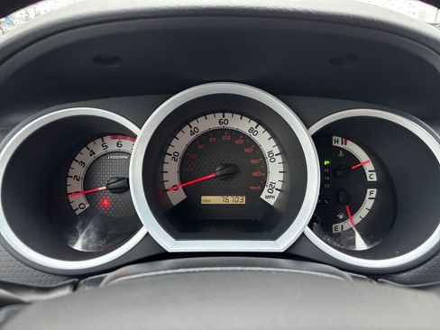 Used 2014 Toyota Tacoma PreRunner image 18