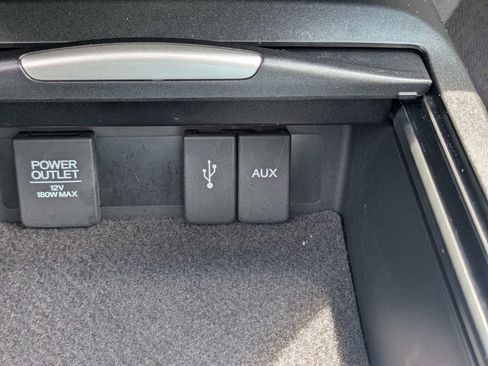 Used 2018 Acura RDX FWD image 25