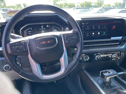 Used 2023 GMC Sierra 1500 Elevation AWD/4WD image 7