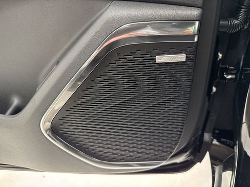 New 2026 GMC Acadia Denali w/ Super Cruise Package image 22