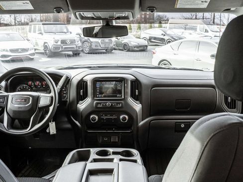 Used 2019 GMC Sierra 1500 4x4 Crew Cab w/ Trailering Package image 8