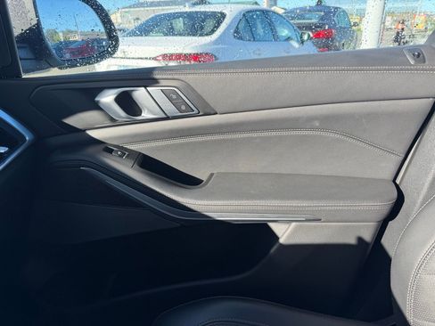 Used 2024 BMW X5 xDrive40i image 16