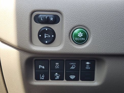 Used 2023 Honda Ridgeline RTL-E image 25