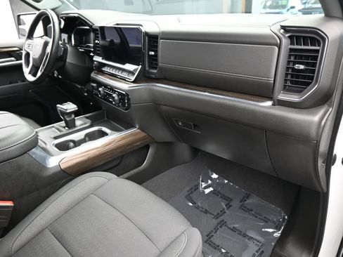 Used 2023 Chevrolet Silverado 1500 RST RWD image 46