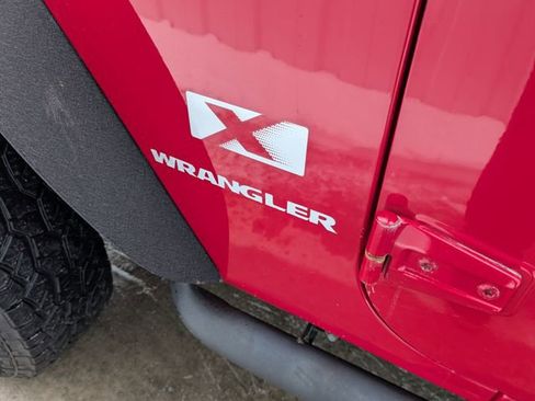 Used 2008 Jeep Wrangler X image 8