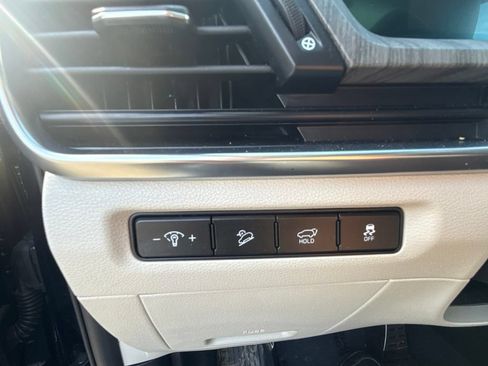 Used 2024 Kia Telluride SX AWD/4WD image 23