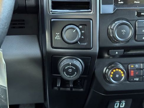 Used 2017 Ford F150 XLT w/ Equipment Group 302A Luxury image 12