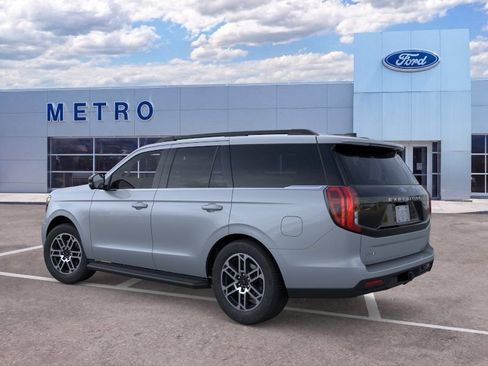 New 2026 Ford Expedition Active AWD/4WD image 5