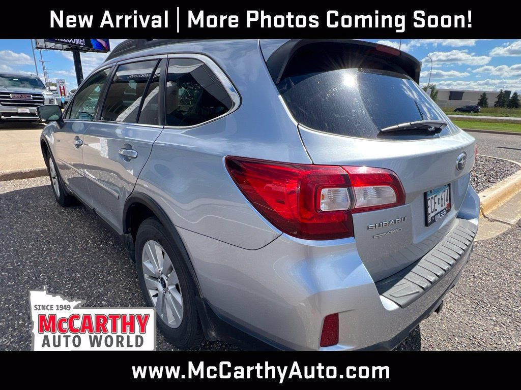 Used 2015 Subaru Outback 2.5i Premium AWD/4WD image 5