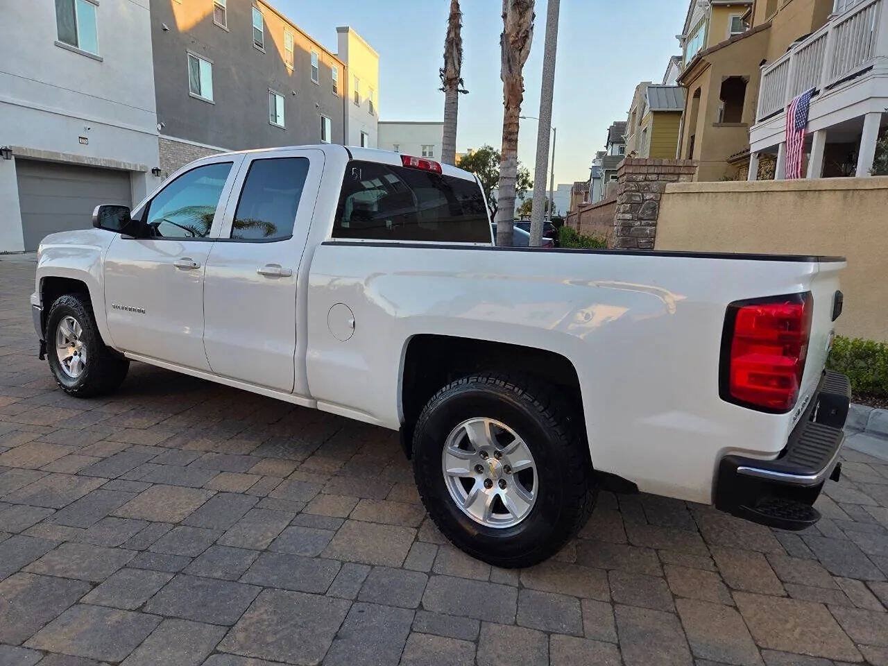 Used 2014 Chevrolet Silverado 1500 LT RWD image 3