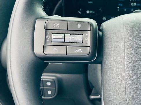Used 2026 Hyundai Palisade Calligraphy FWD image 12