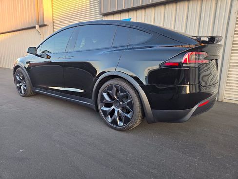 Used 2026 Tesla Model X AWD/4WD image 5