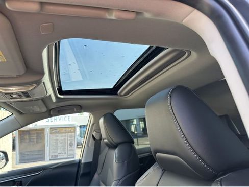 Used 2025 Toyota RAV4 XLE Premium image 16