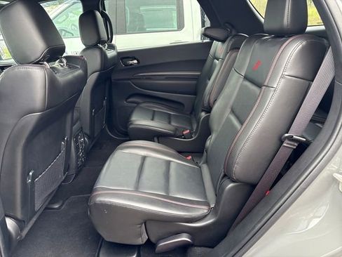Used 2023 Dodge Durango GT image 9