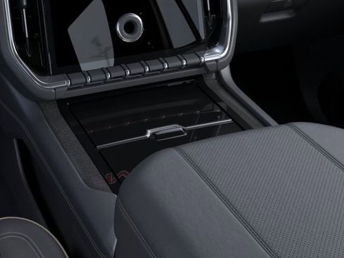 New 2026 GMC Yukon Elevation RWD image 23