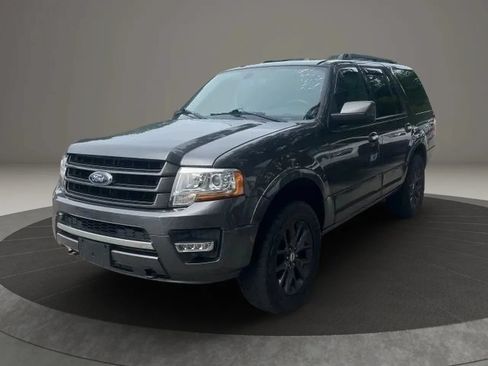 Used 2017 Ford Expedition Limited w/ Equipment Group 301A AWD/4WD image 1