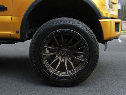 Used 2017 Ford F150 King Ranch w/ Equipment Group 601A Luxury image 4