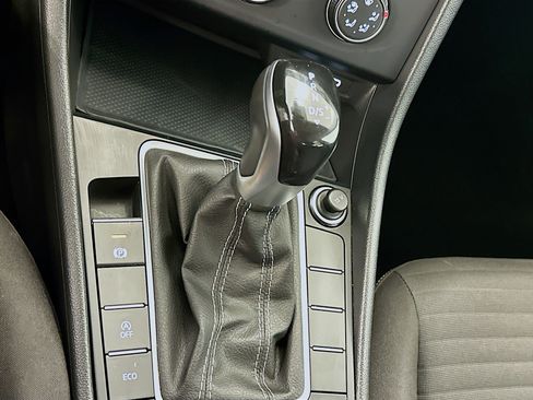 Used 2024 Volkswagen Jetta S image 24