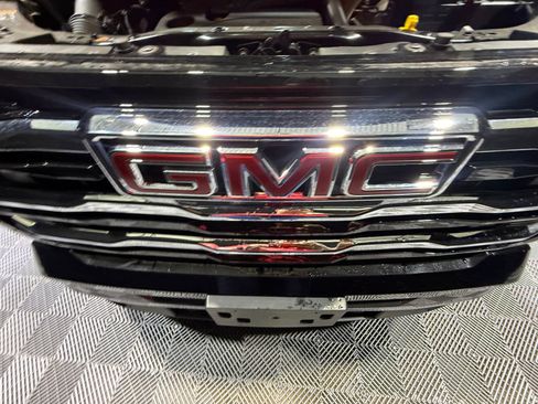 Used 2025 GMC Terrain Elevation AWD/4WD image 23