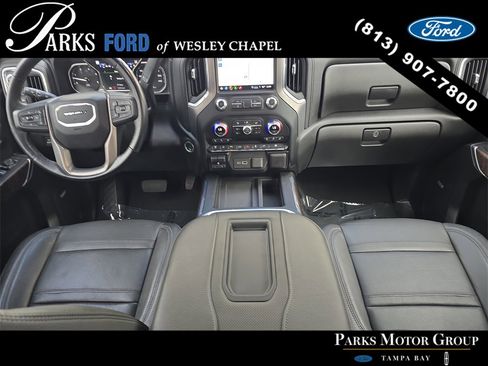 Used 2021 GMC Sierra 3500 Denali w/ Denali Ultimate Package image 10