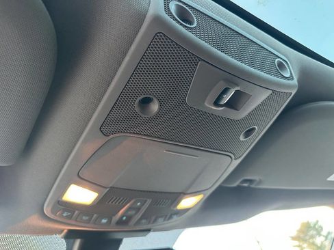 Used 2015 Ford F150 Lariat w/ Equipment Group 502A Luxury image 31