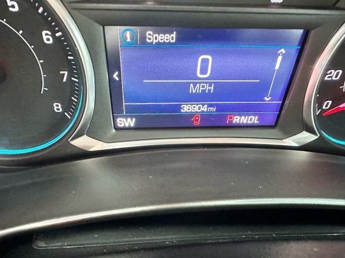 Used 2022 Chevrolet Equinox LT image 17