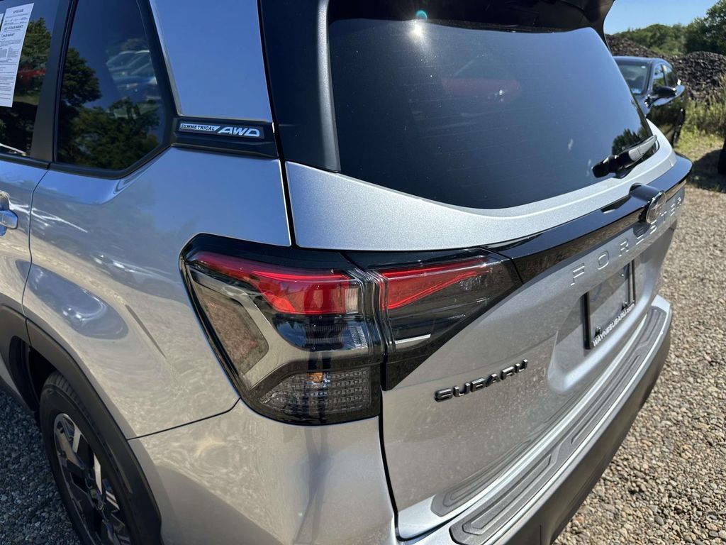Certified 2026 Subaru Forester Premium AWD/4WD image 8