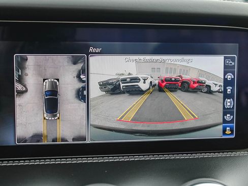 Used 2019 Mercedes-Benz S 560 Cabriolet image 31