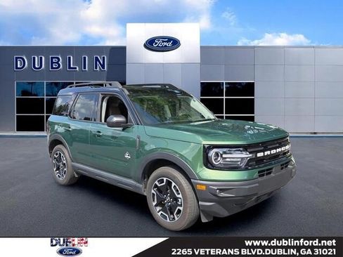 Used 2024 Ford Bronco Sport Outer Banks w/ Tech Package AWD/4WD image 1