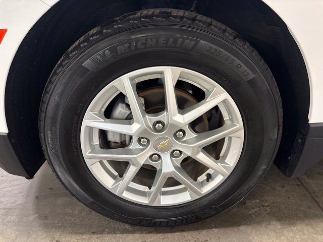 Used 2024 Chevrolet Equinox LT FWD image 7