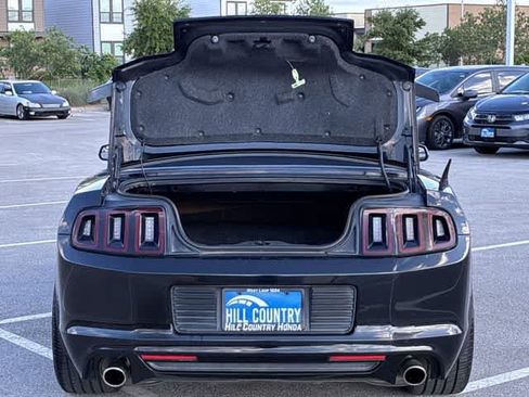 Used 2013 Ford Mustang GT Premium w/ Brembo Brake Pkg RWD image 35